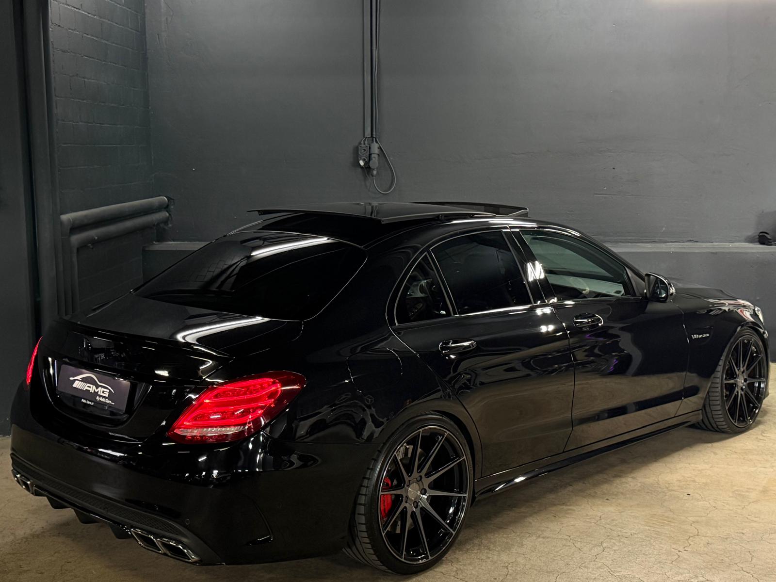 MERCEDES-BENZ C 63 S AMG All Black Performance Speedshift 2Jahre Garantie Inklusive-image-5