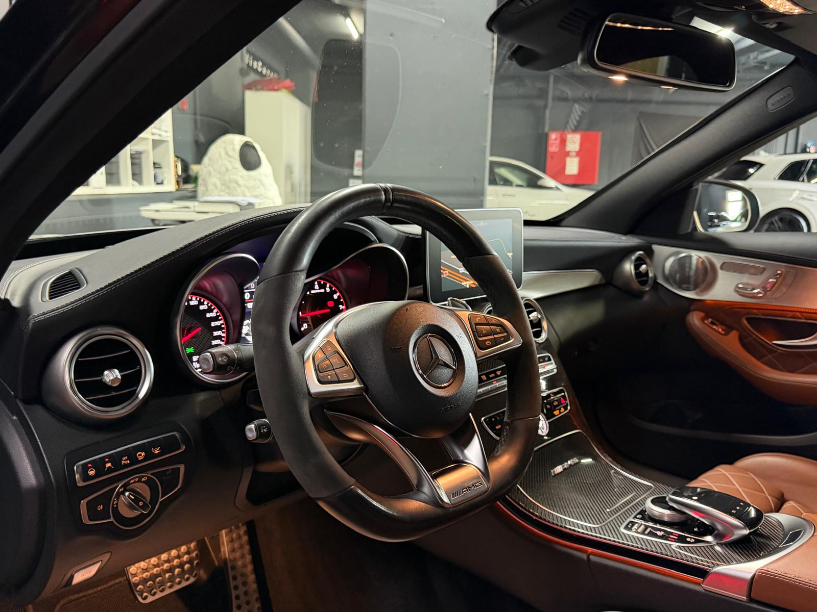 MERCEDES-BENZ C 63 S AMG All Black Performance Speedshift 2Jahre Garantie Inklusive-image-10