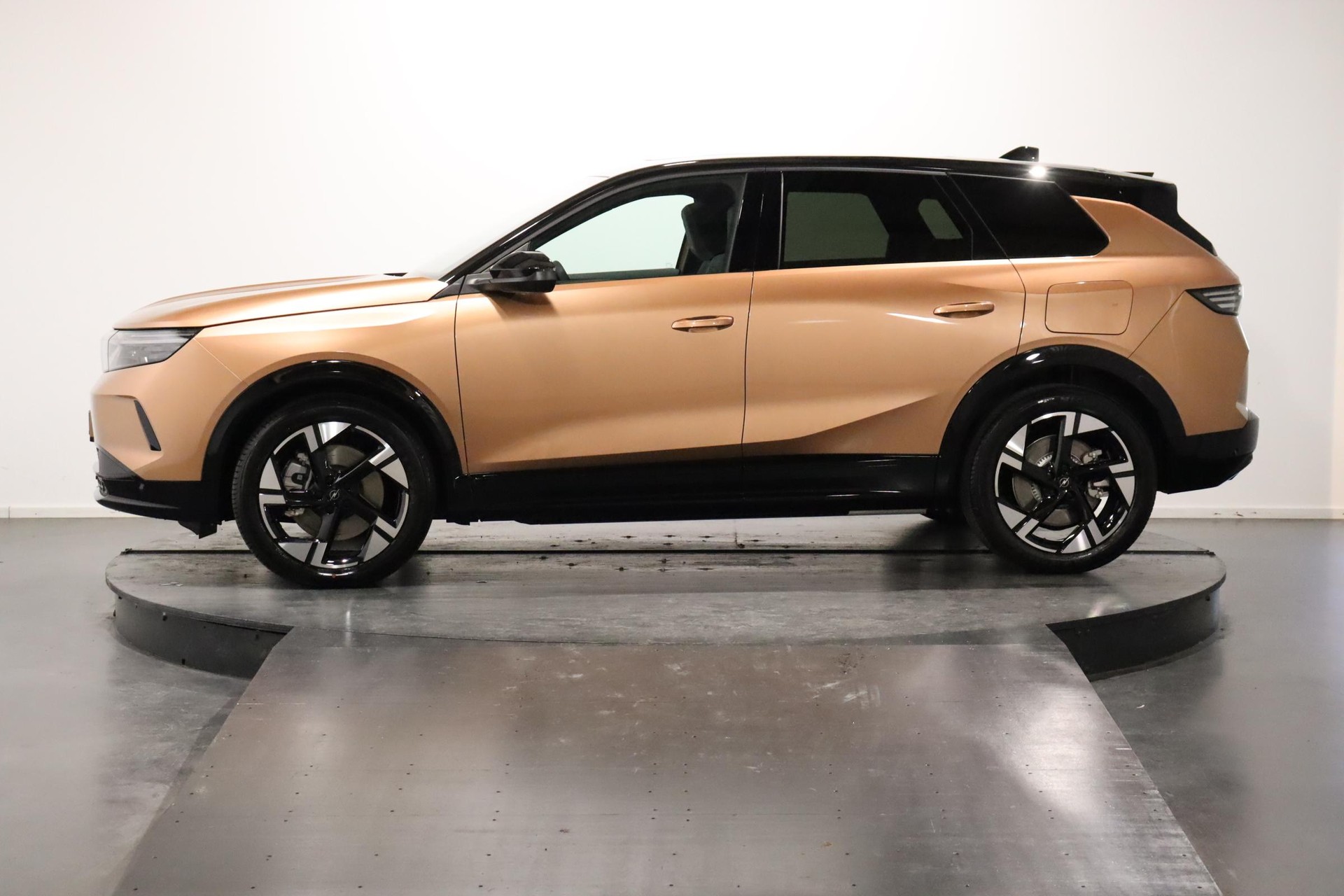 OPEL Grandland-e Electric GS-image-1
