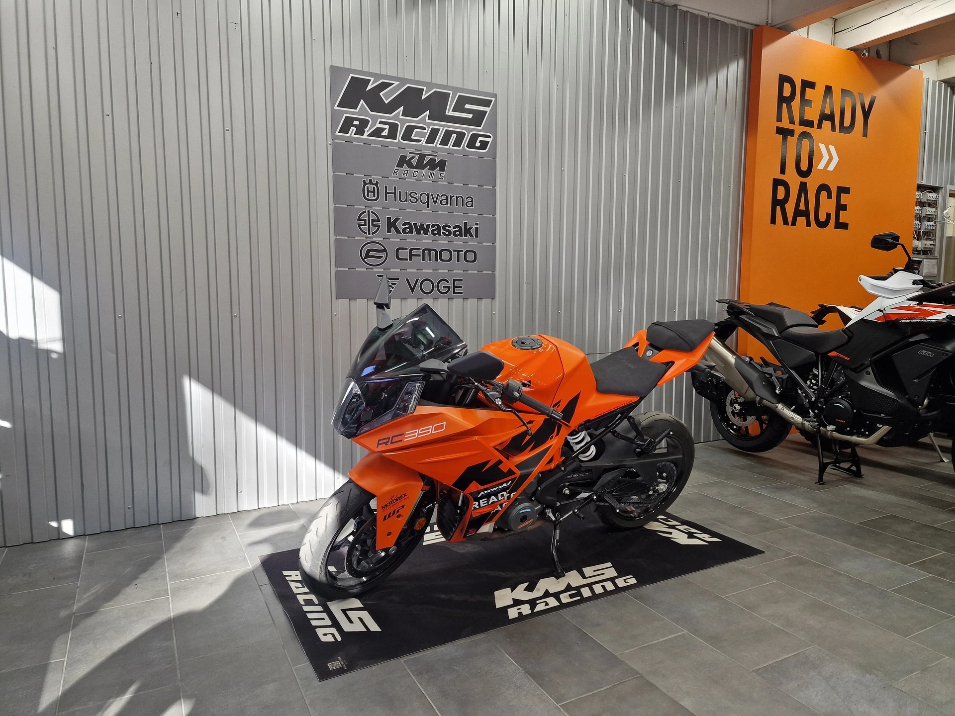 KTM RC 390-image-4