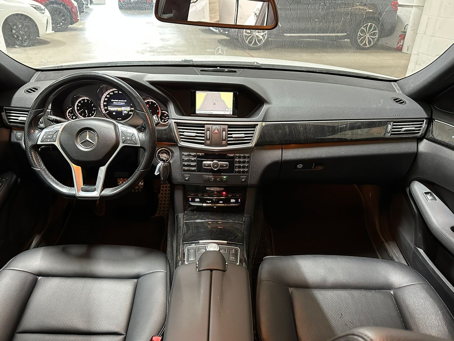 MERCEDES-BENZ E 250 CDI BlueEff. Avantgarde 4Matic 7G-Tronic-image-7