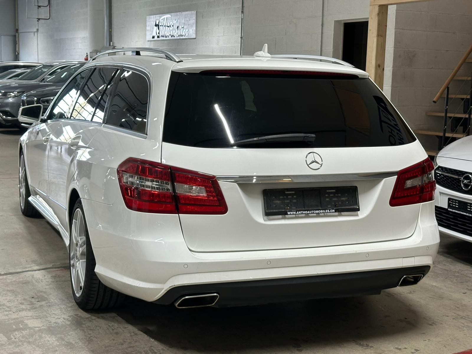 MERCEDES-BENZ E 250 CDI BlueEff. Avantgarde 4Matic 7G-Tronic-image-3