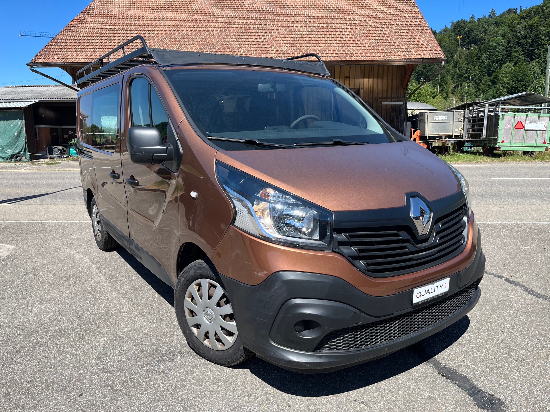 RENAULT Trafic 1.6 ENERGY TwinT. dCi125 2.9t Busin. L1H1 / Frisch ab MFK & Service / Anhängerkupplung-image-1