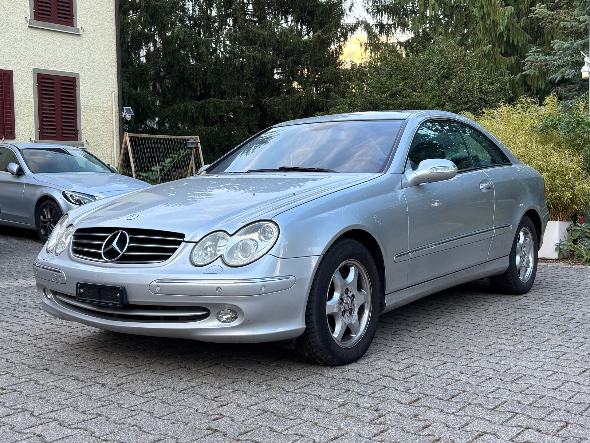 MERCEDES-BENZ CLK 320 Elégance Automatic-image-0