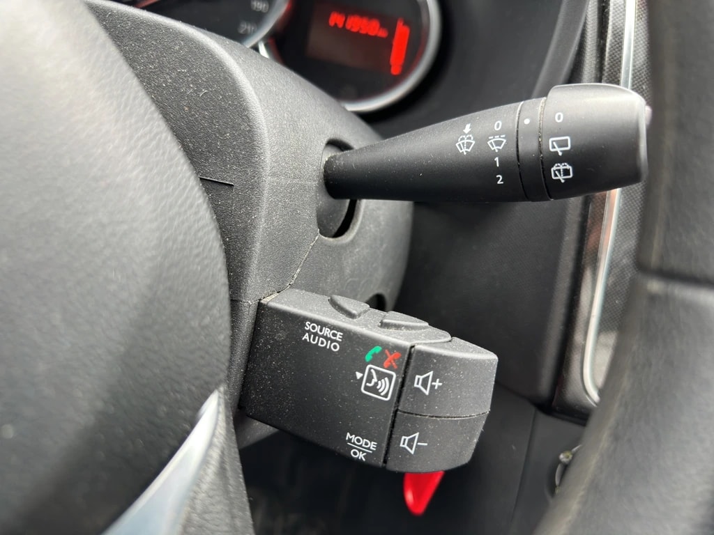 DACIA Logan MCV 1.2 Lauréate-image-15