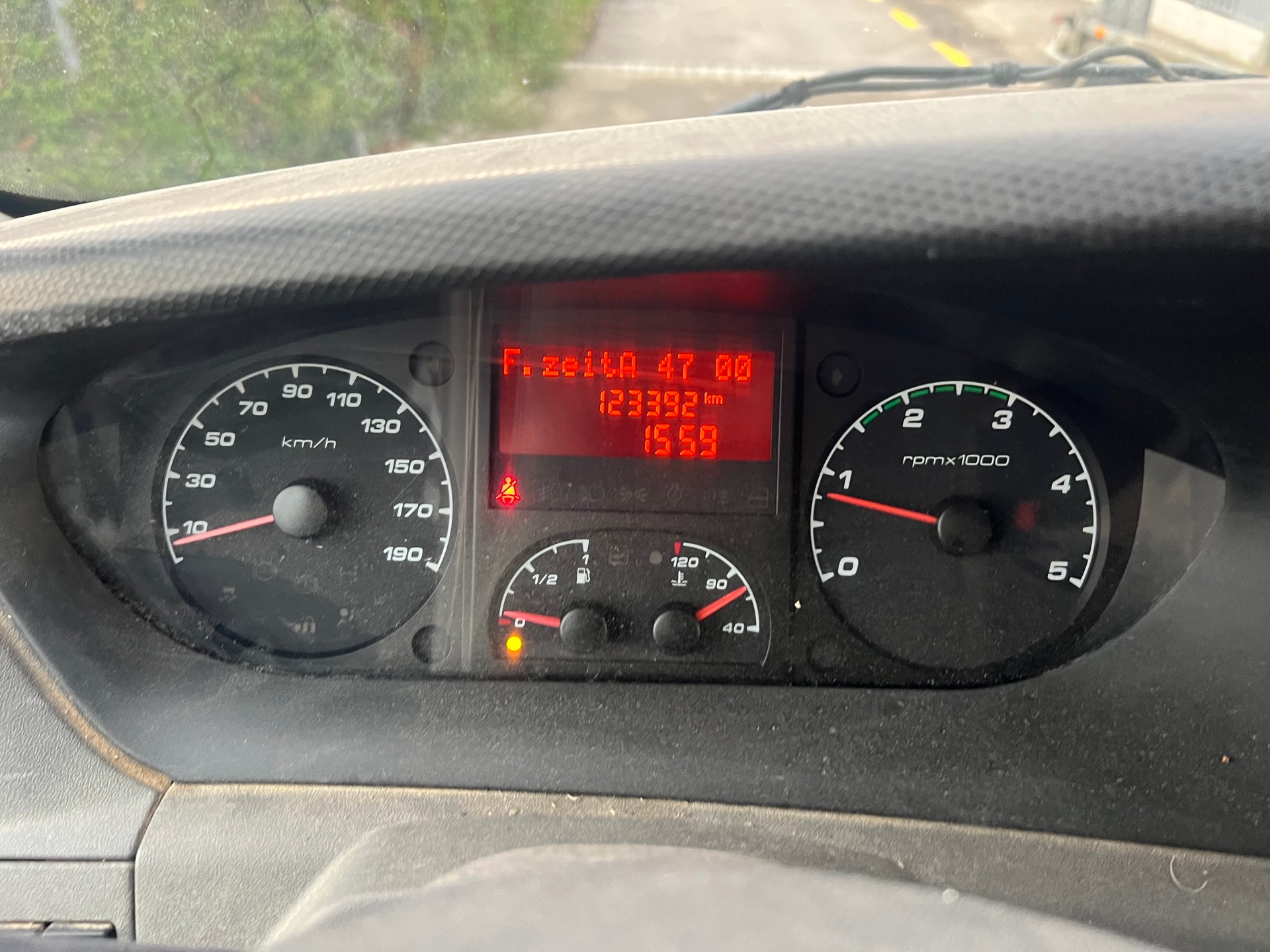 IVECO 35 S 13-image-11