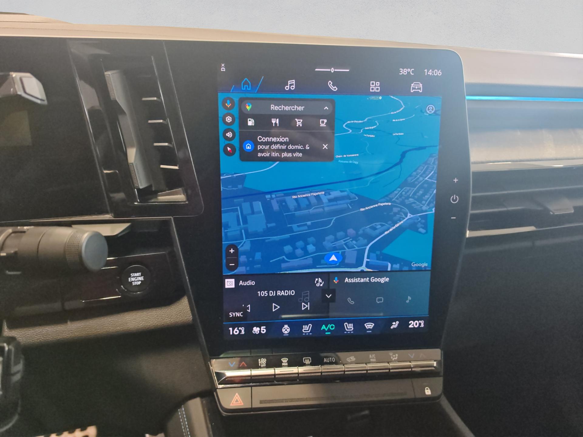 RENAULT Rafale 1.2 E-Tech Hybrid 200 Esprit Alpine-image-11
