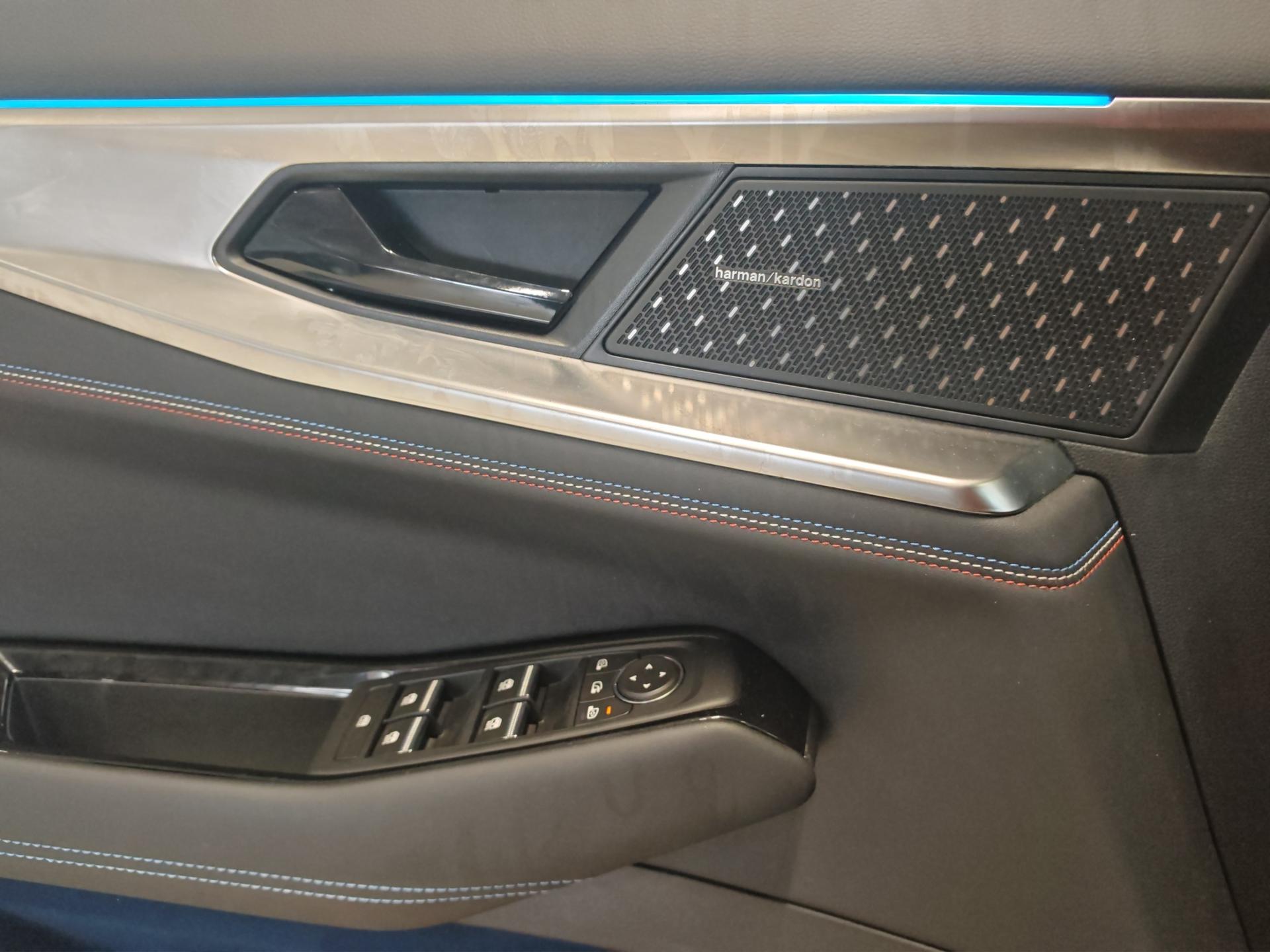 RENAULT Rafale 1.2 E-Tech Hybrid 200 Esprit Alpine-image-23