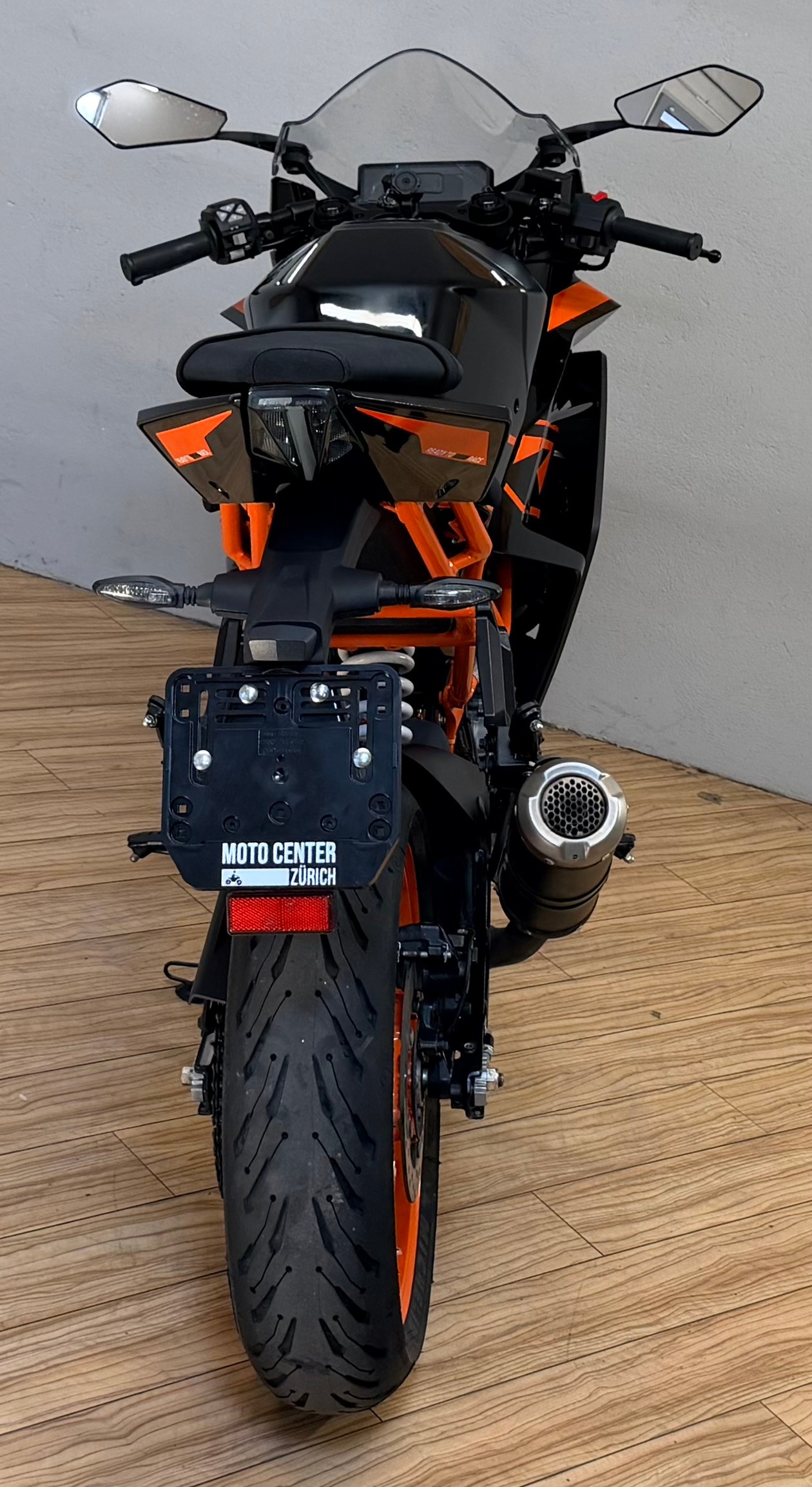 KTM RC 125-showroom-element-3