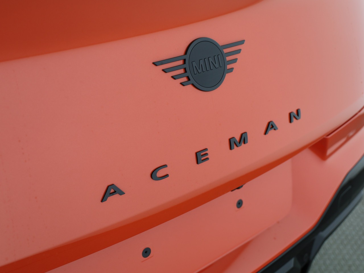 MINI Aceman E-image-8