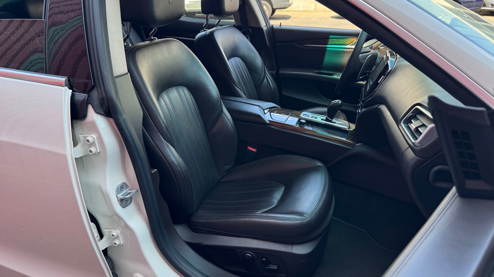 MASERATI Ghibli S Q4 3.0 V6 Automatica-image-14