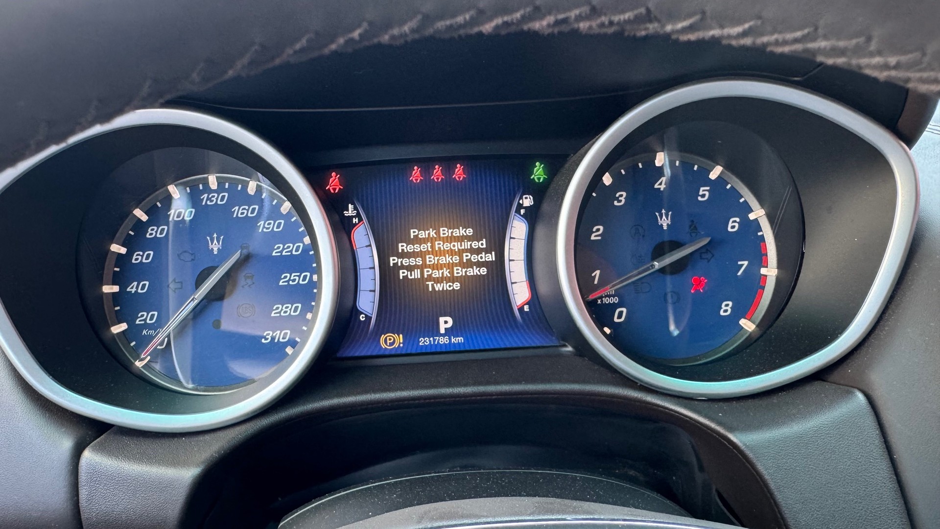 MASERATI Ghibli S Q4 3.0 V6 Automatica-image-15