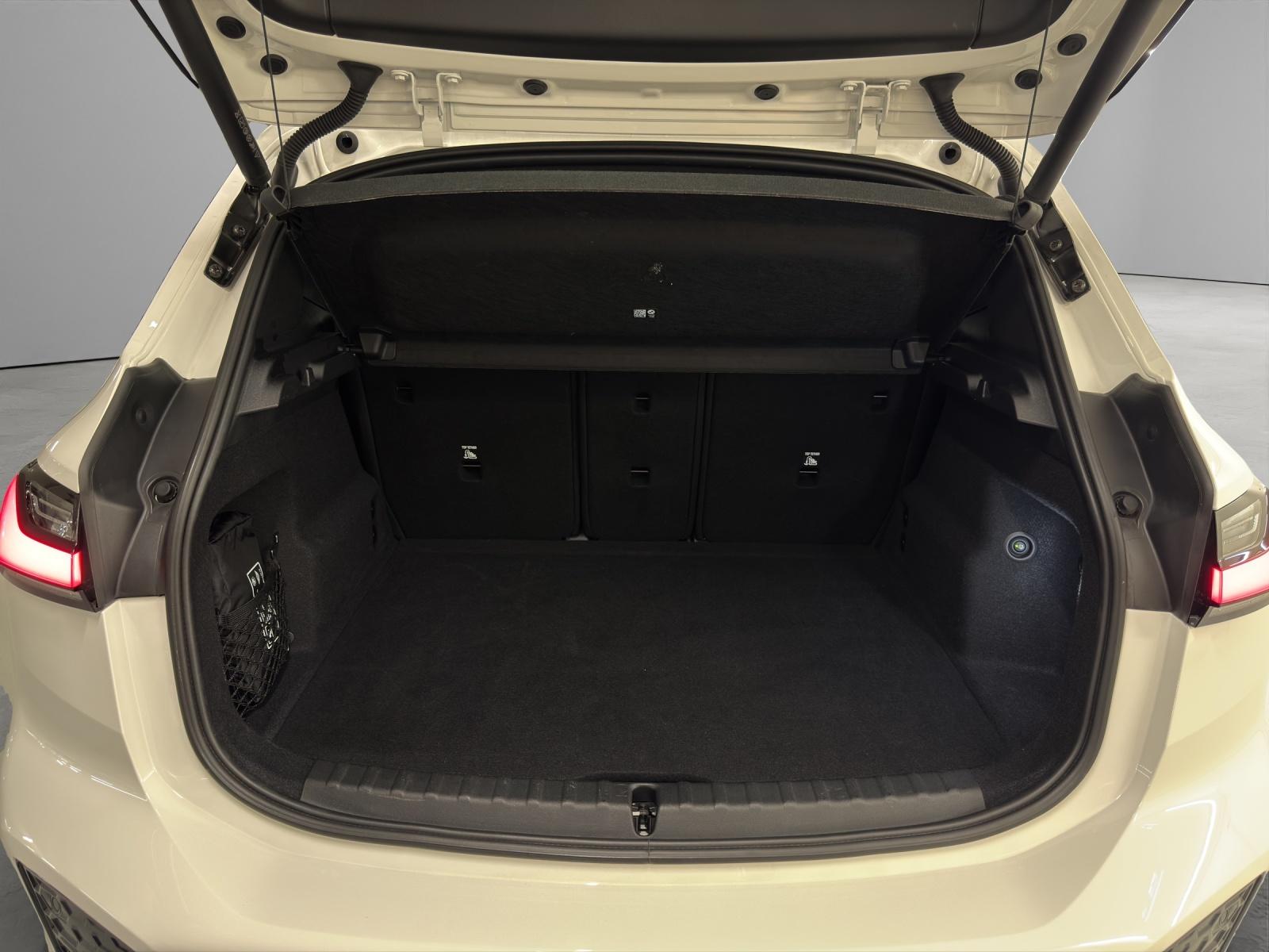 BMW 223i xDrive SDKG Active Tourer-image-9