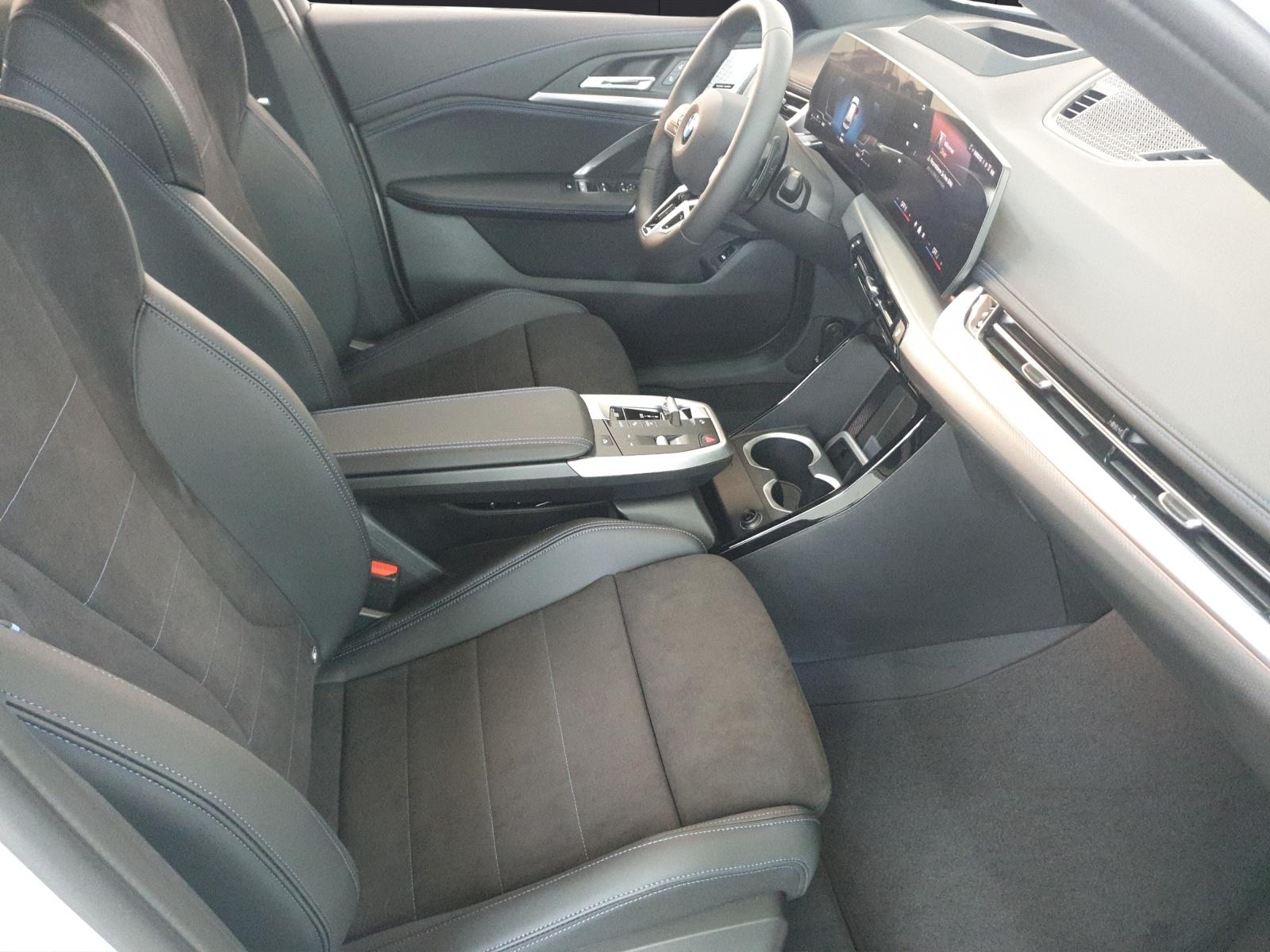 BMW X1 20d xDrive-image-14