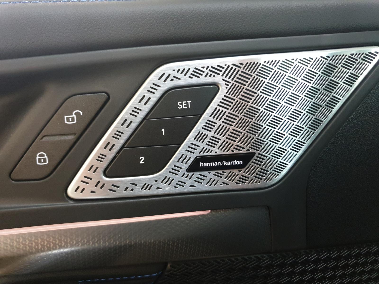 BMW X1 20d xDrive-image-24