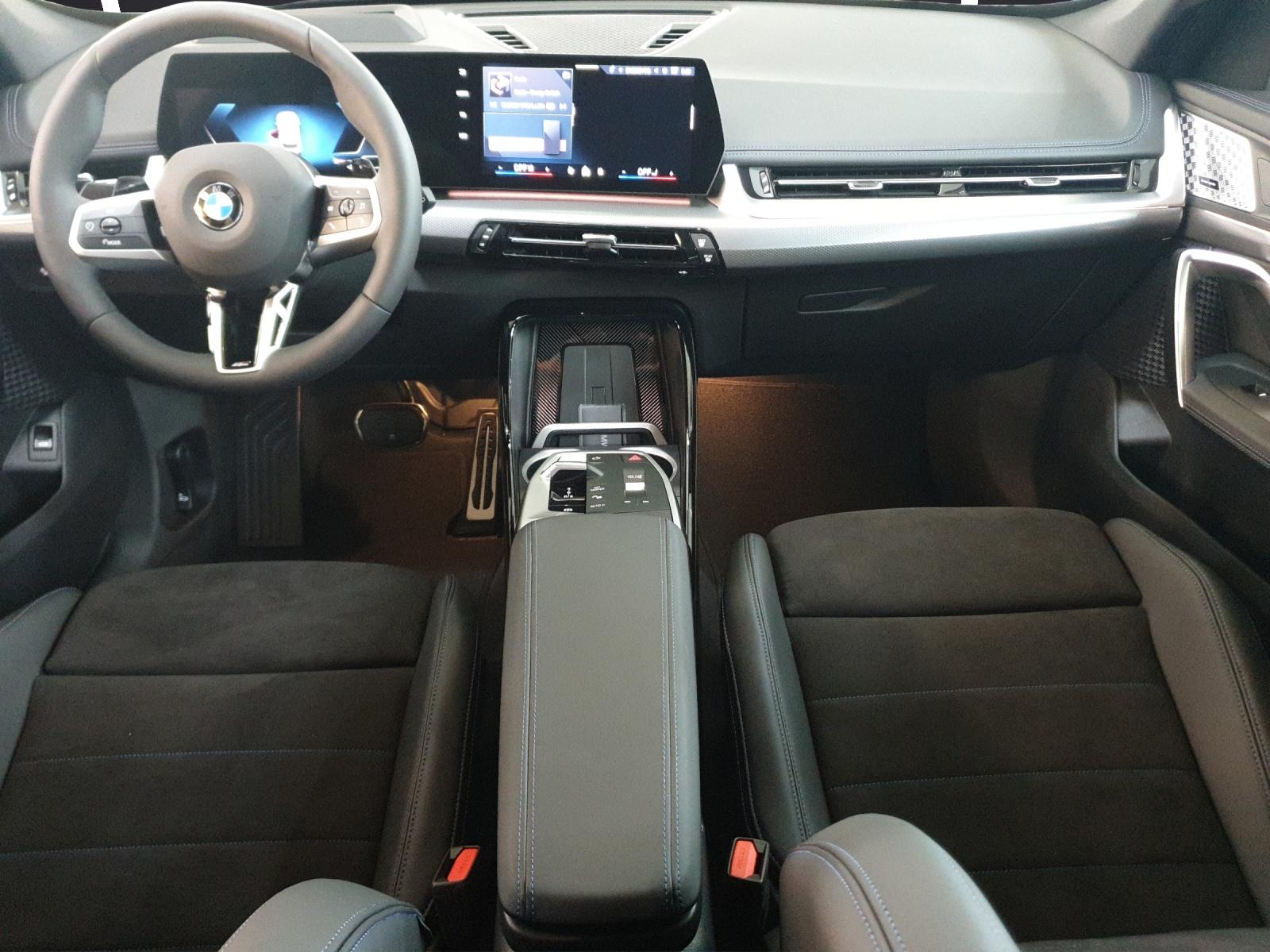 BMW X1 20d xDrive-image-17