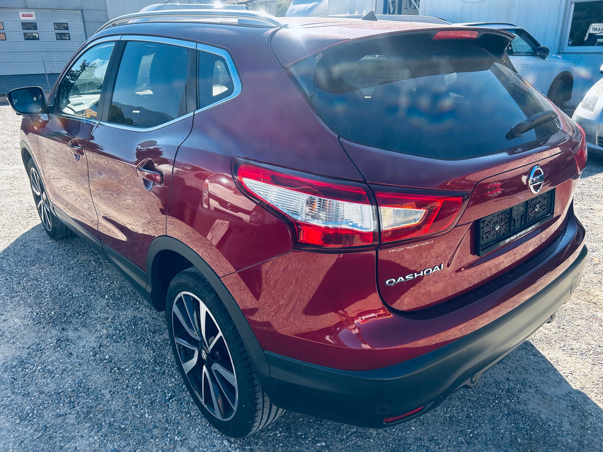 NISSAN Qashqai 1.2 DIG-T Swiss Edition Premium Xtronic-image-1