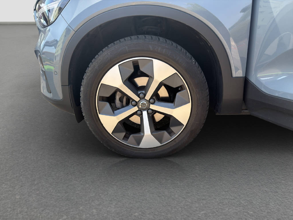 VOLVO XC40 T2 Core Geartronic-image-13