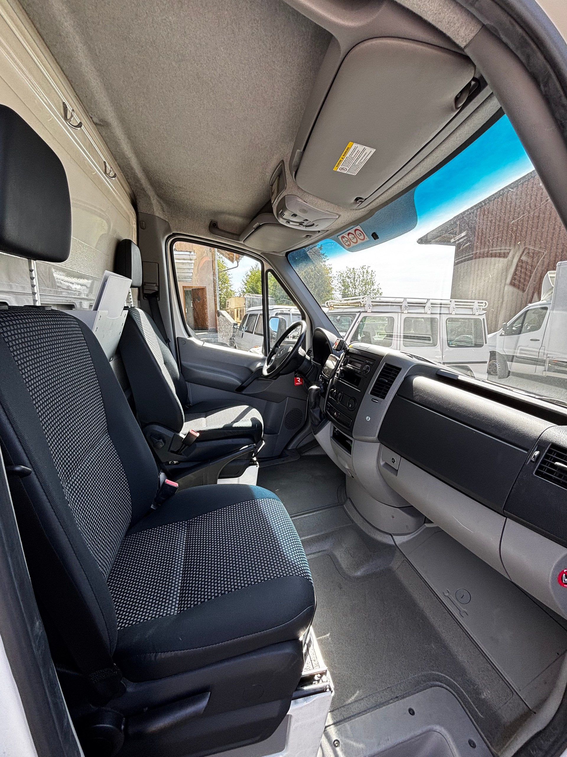 MERCEDES-BENZ Sprinter 515 CDI Lang-image-9