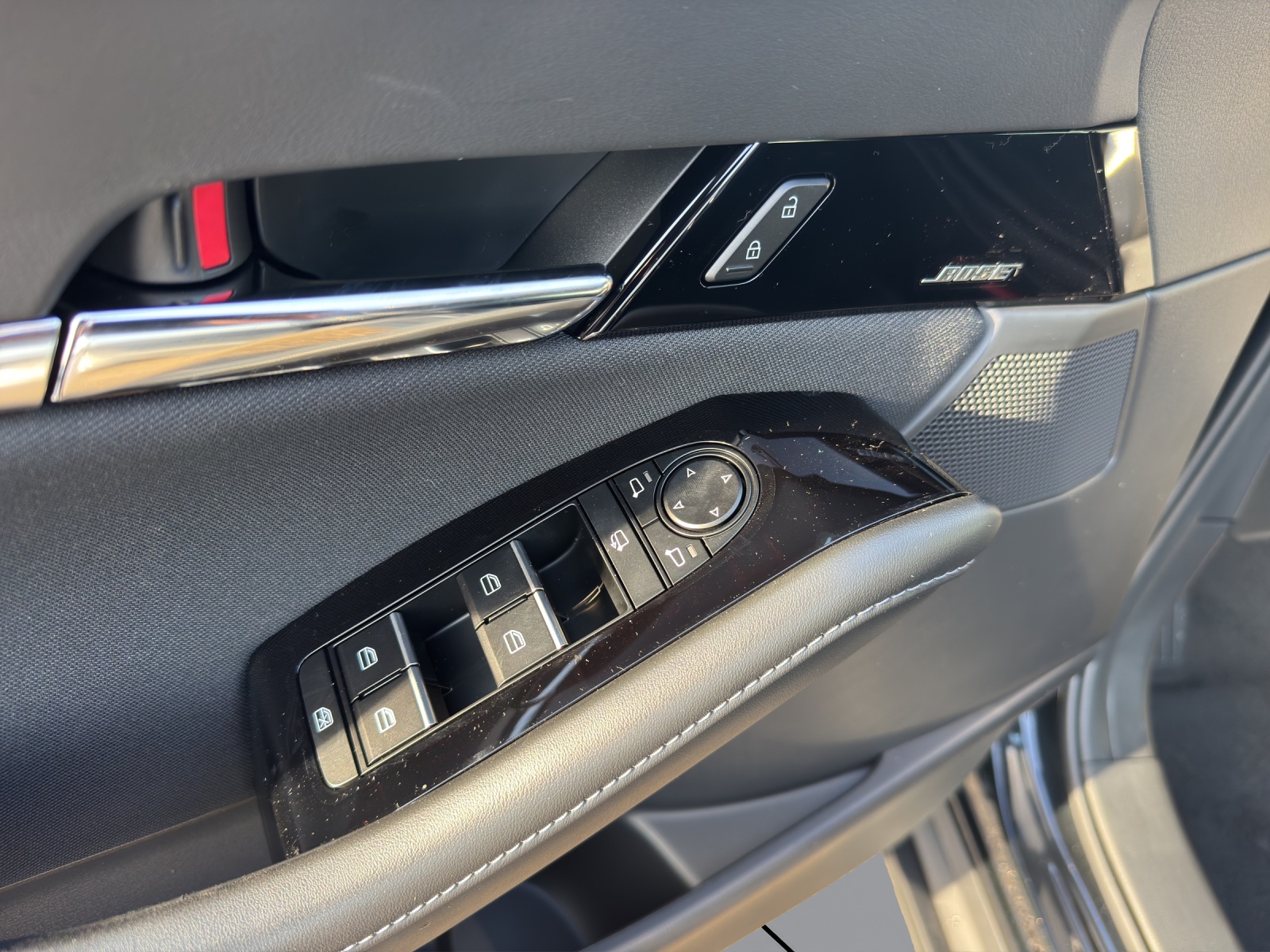 MAZDA CX-30 SKYACTIV-X 186 M Hybrid Centre Line AWD AT-image-12
