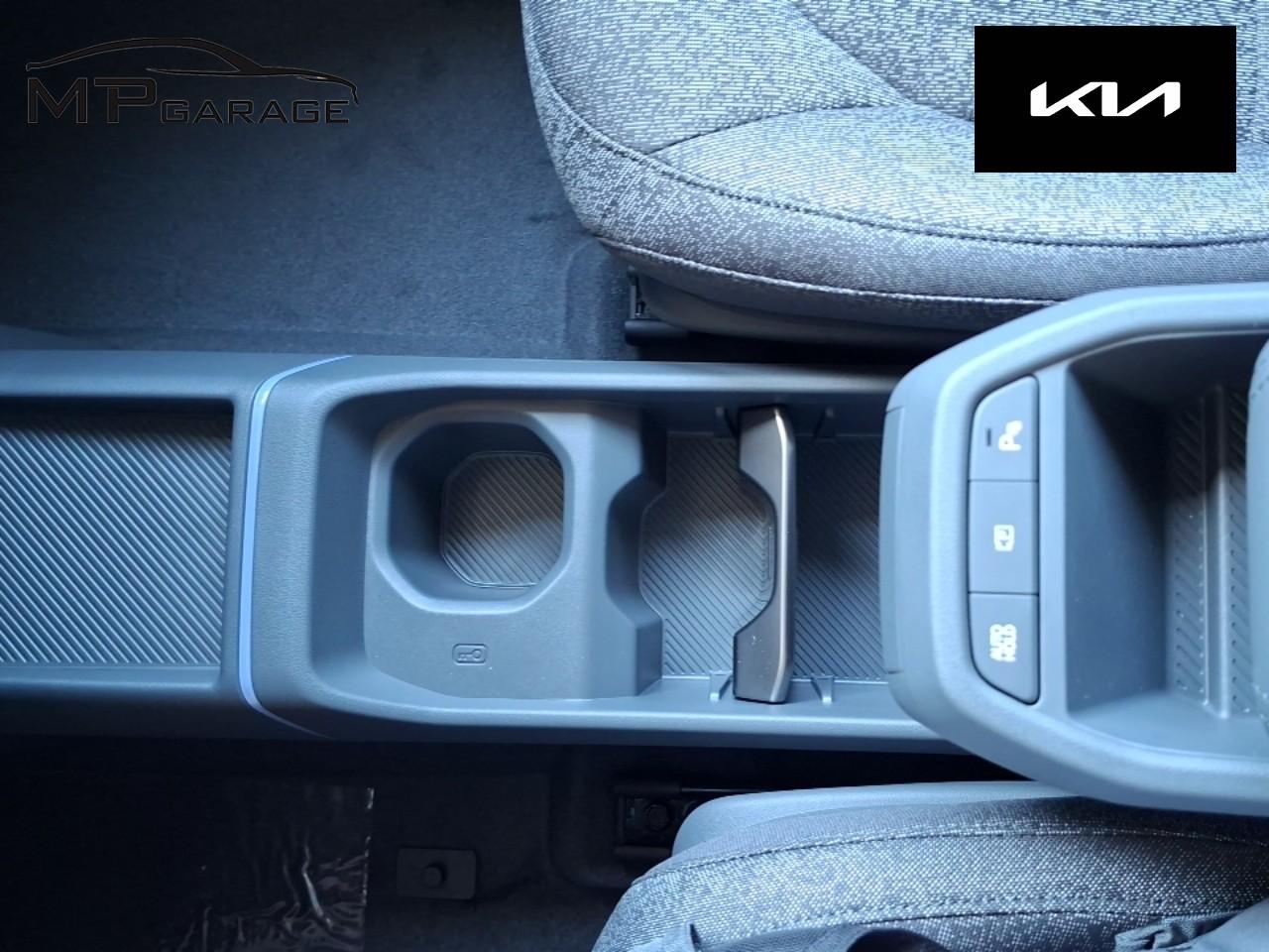 KIA EV2 61 kWh Air 4P-image-11