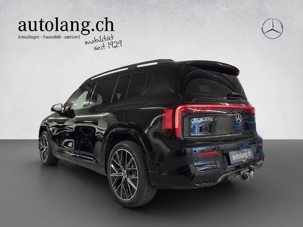 MERCEDES-BENZ GLB 220 AMG Line 4Matic-image-2