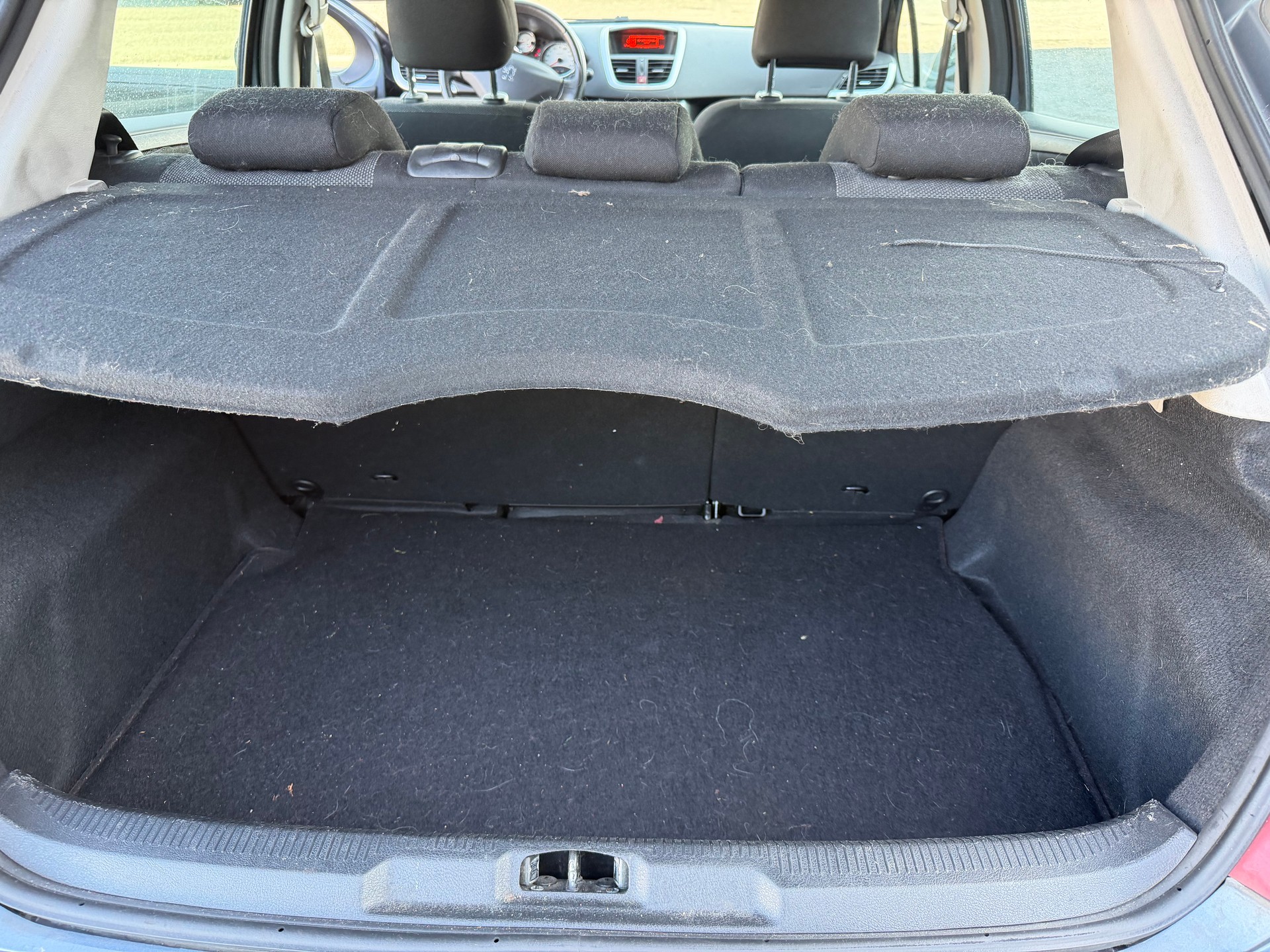 PEUGEOT 207 1.6 16V Sport Pack-image-9