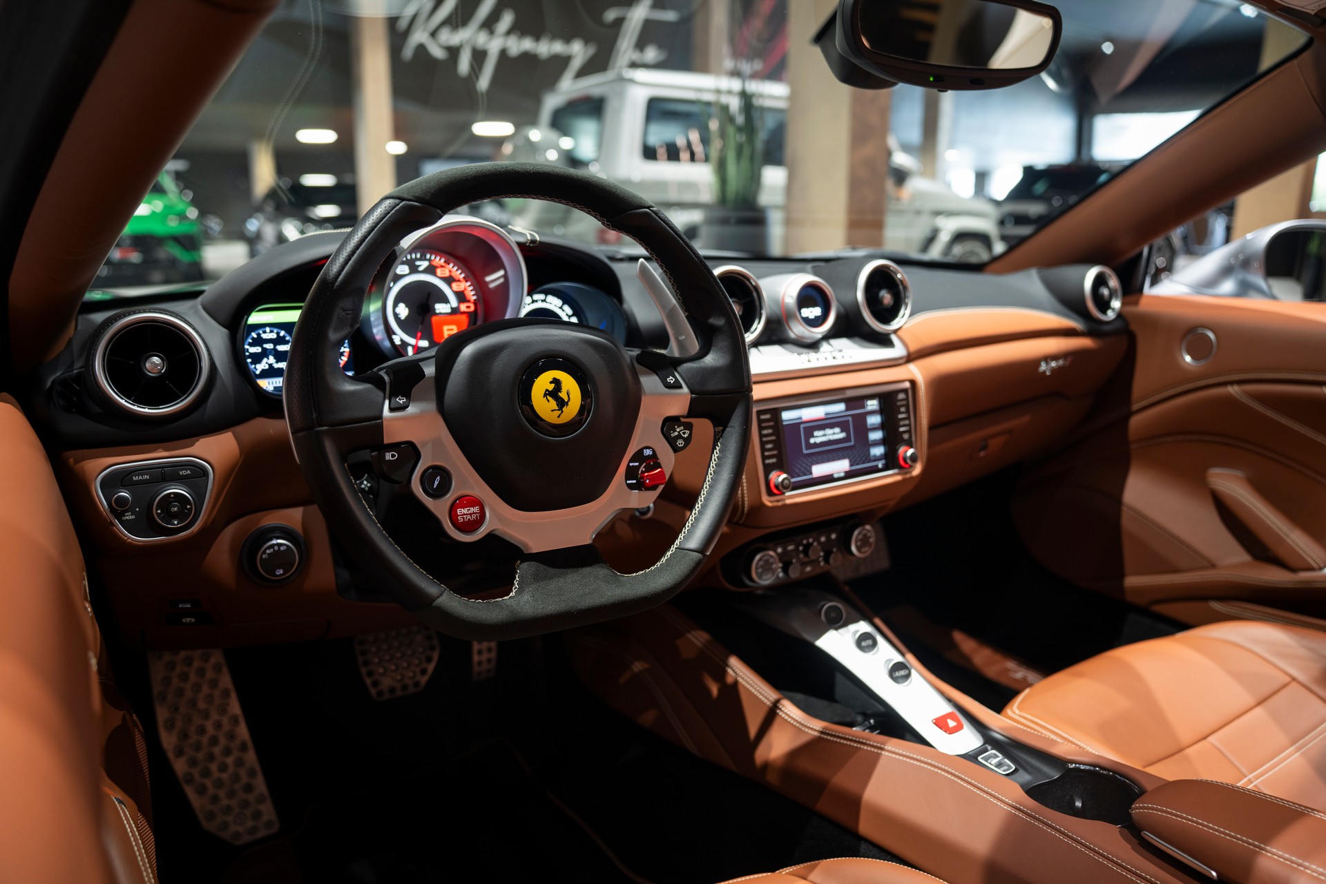 FERRARI California 3.9 V8 T-image-5