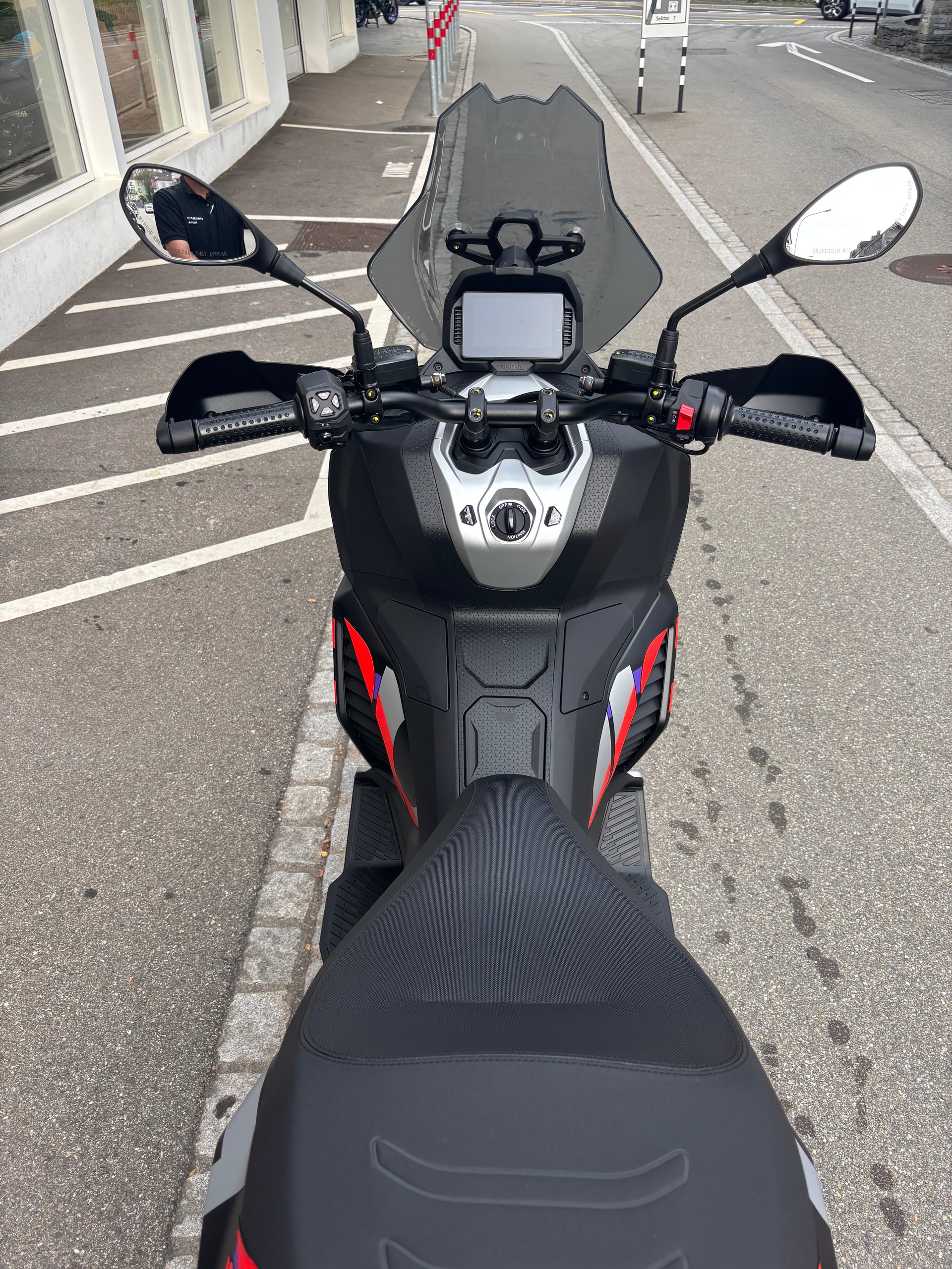 APRILIA SR GT 400 Rally Replica-showroom-element-3