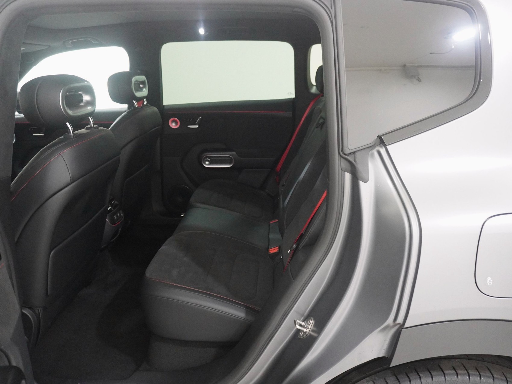 SMART #5 Brabus 4x4-image-13