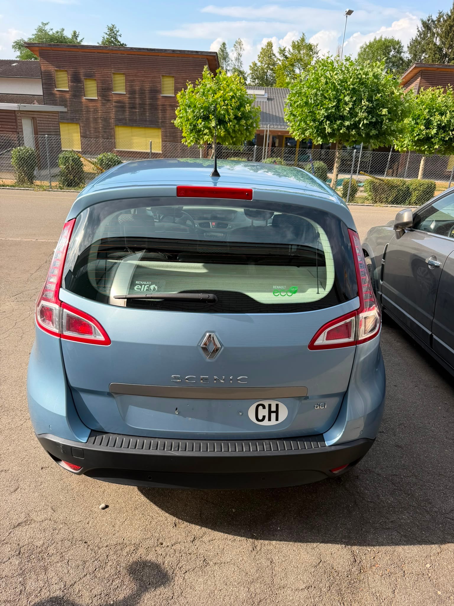 RENAULT Scénic 1.5 dCi Bose EDC-image-3