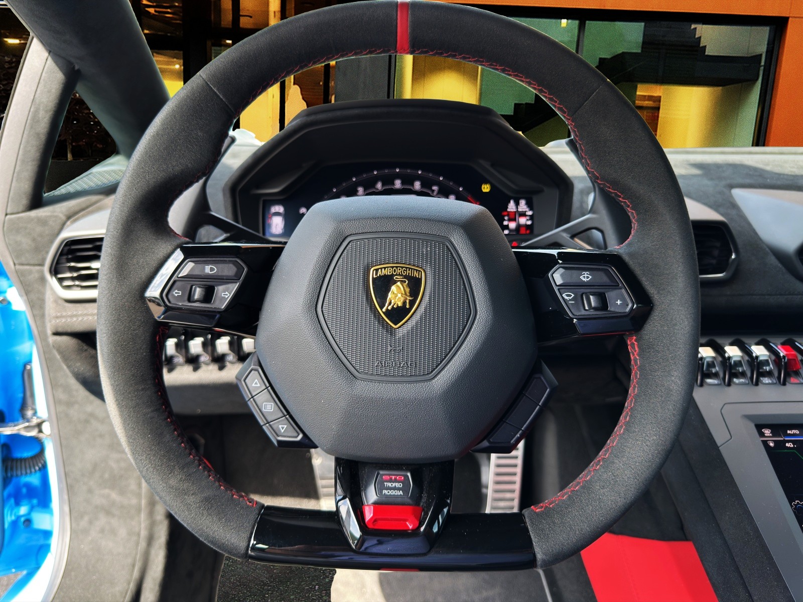 LAMBORGHINI Huracan Coupé 5.2 STO-image-10