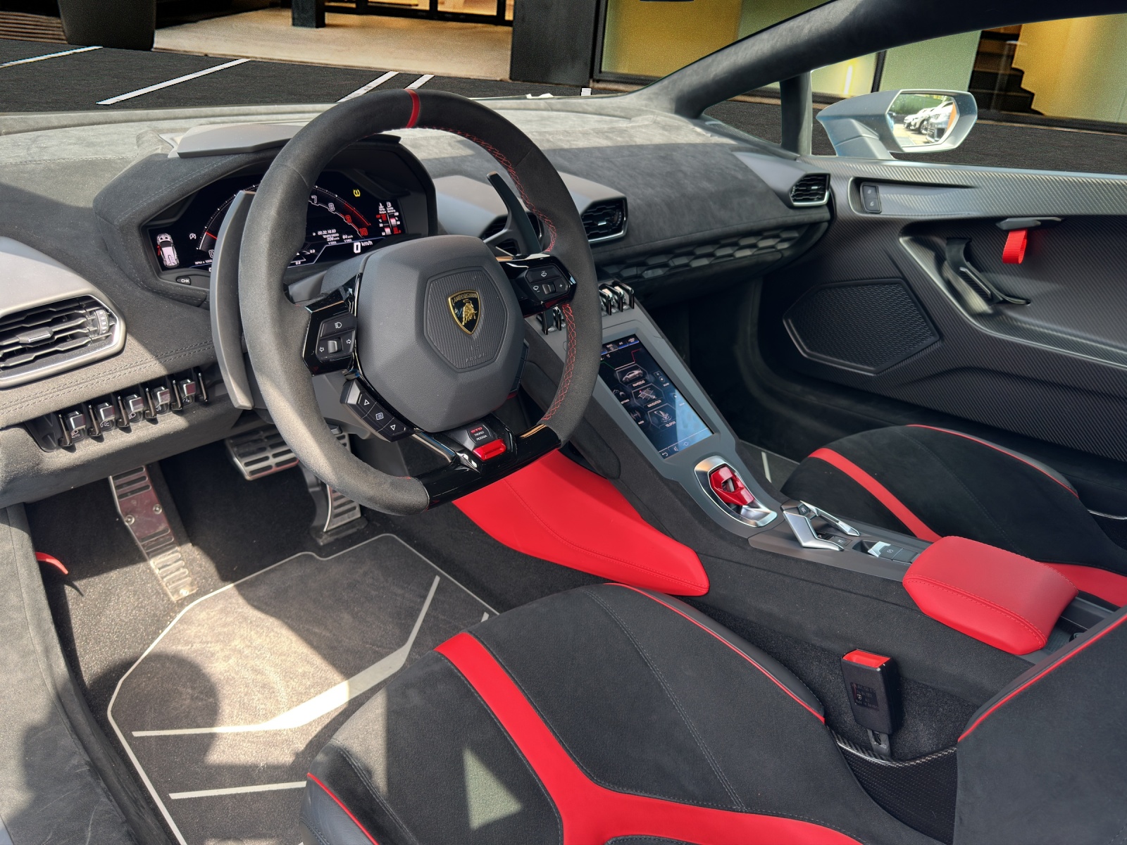 LAMBORGHINI Huracan Coupé 5.2 STO-image-9