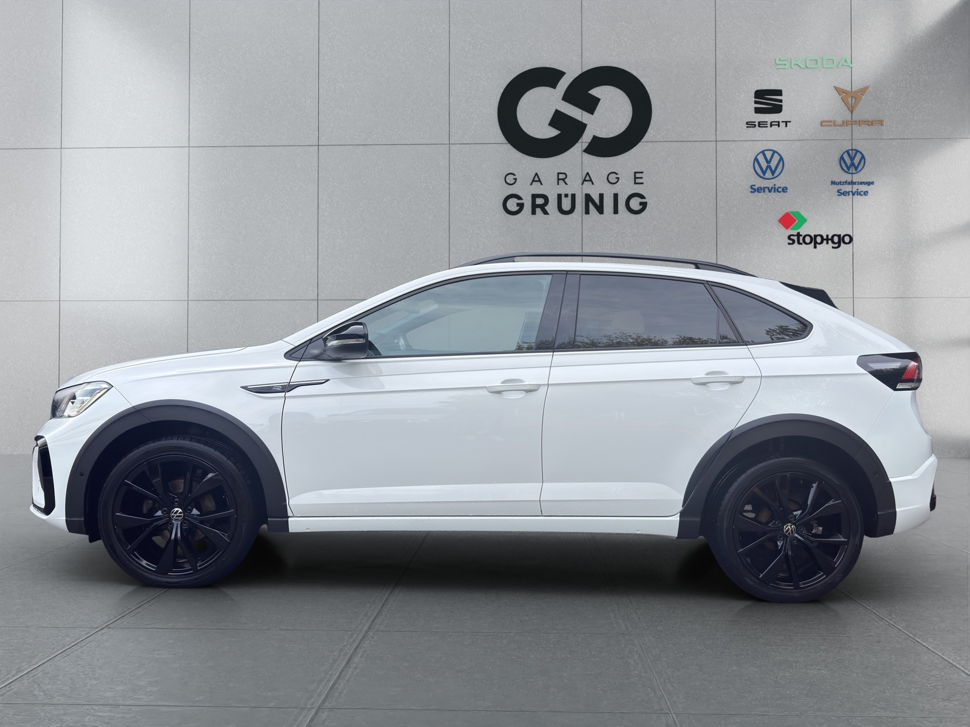 VW Taigo 1.5 TSI R-Line DSG-showroom-element-2