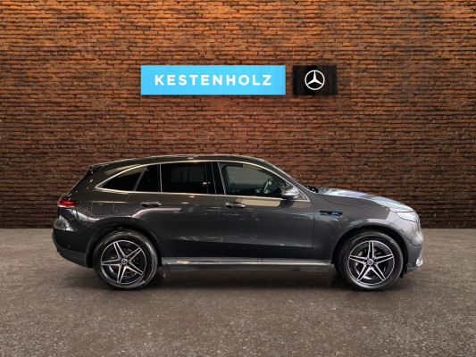 MERCEDES-BENZ EQC 400 AMG Line 4Matic-image-2