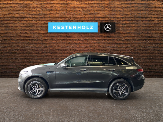 MERCEDES-BENZ EQC 400 AMG Line 4Matic-image-4