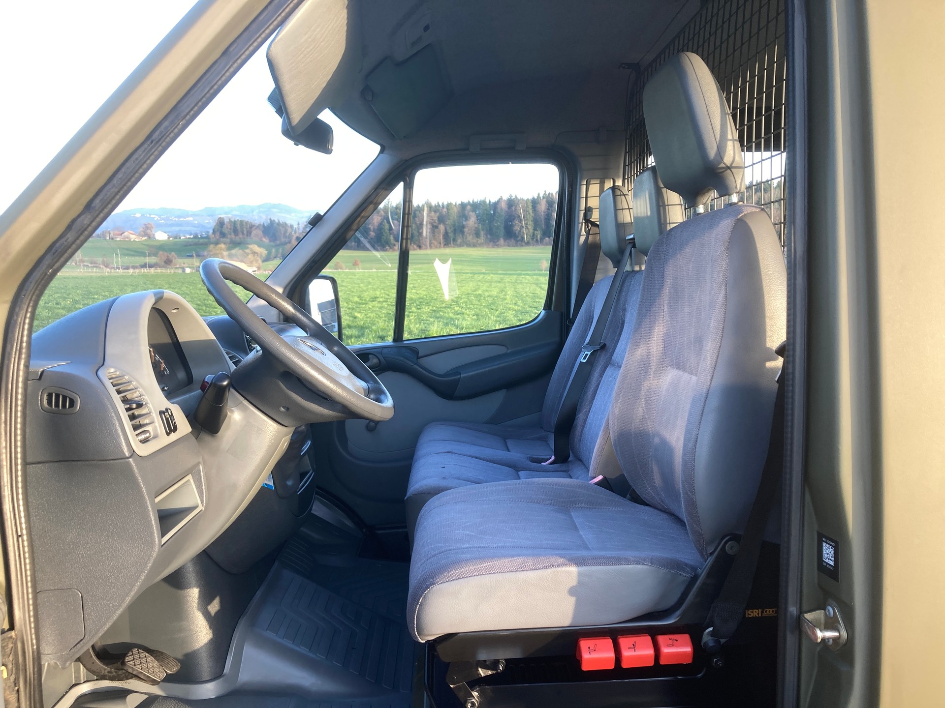 MERCEDES-BENZ Sprinter 313 CDI 4x4 mit Geländeuntersetzung-image-8