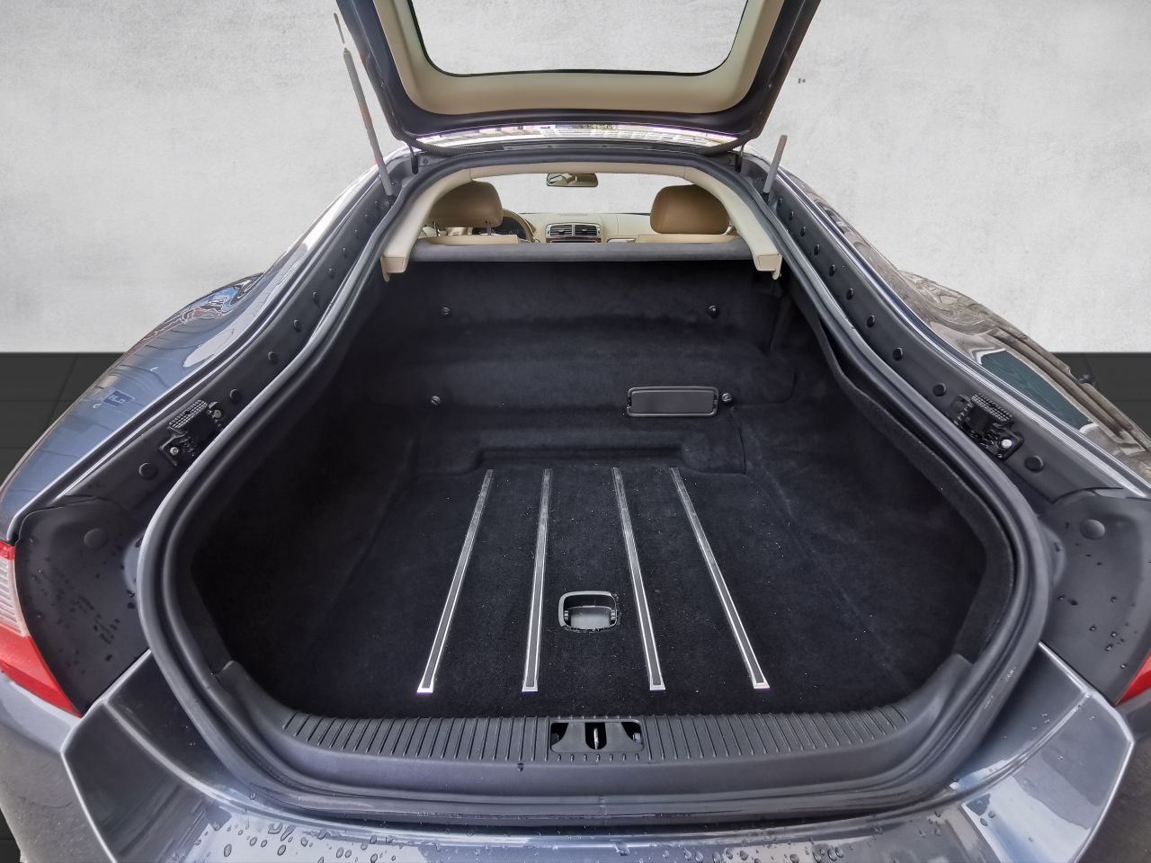 JAGUAR XKR 4.2 V8 SC Automatic-image-9