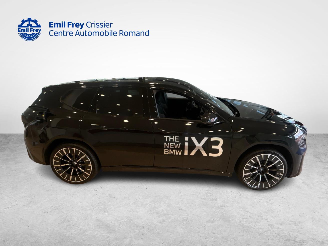 BMW iX3 50 xDrive-image-1