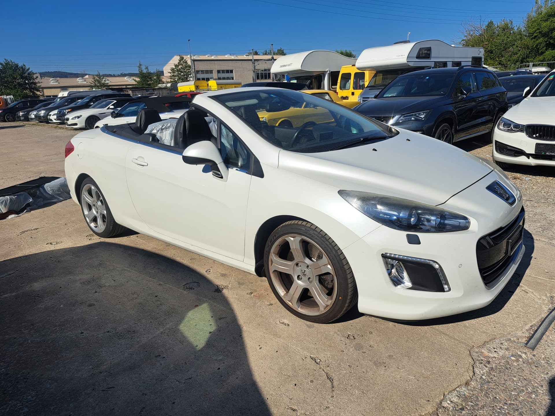 PEUGEOT 308 CC 1.6 16V Turbo R.Garros-image-10