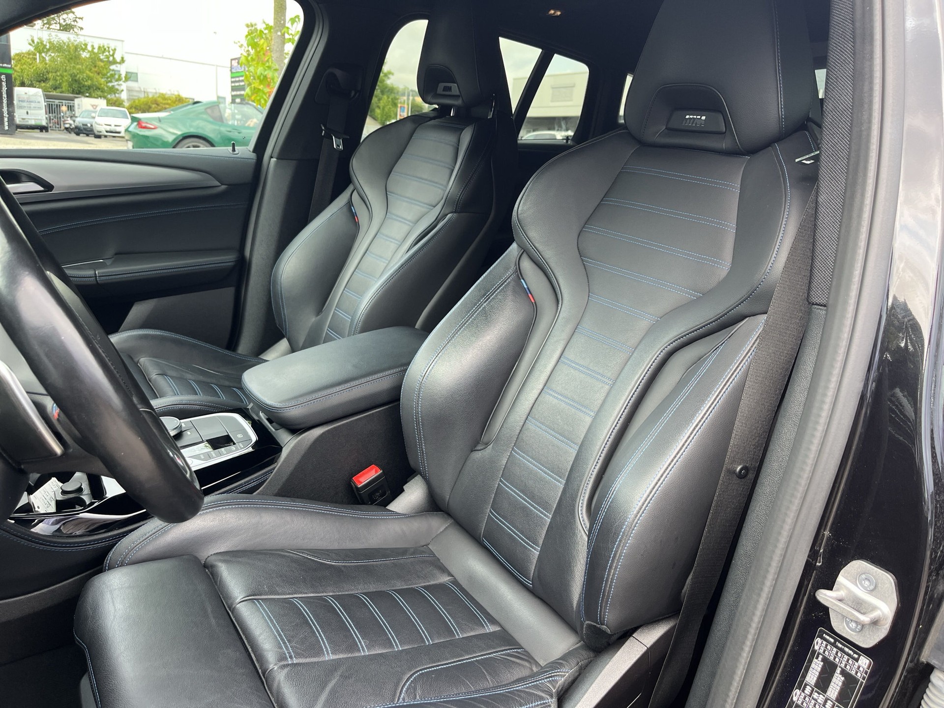 BMW X4 M40i 48V Steptronic-image-10
