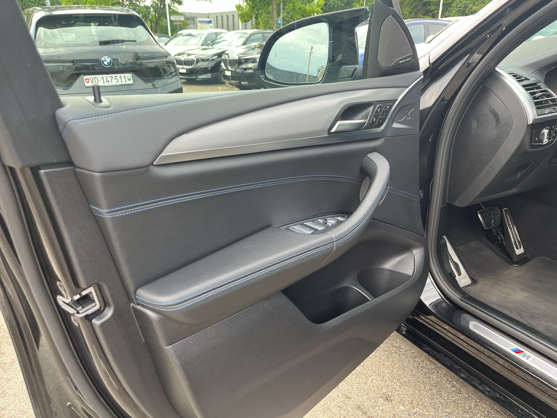 BMW X4 M40i 48V Steptronic-image-17