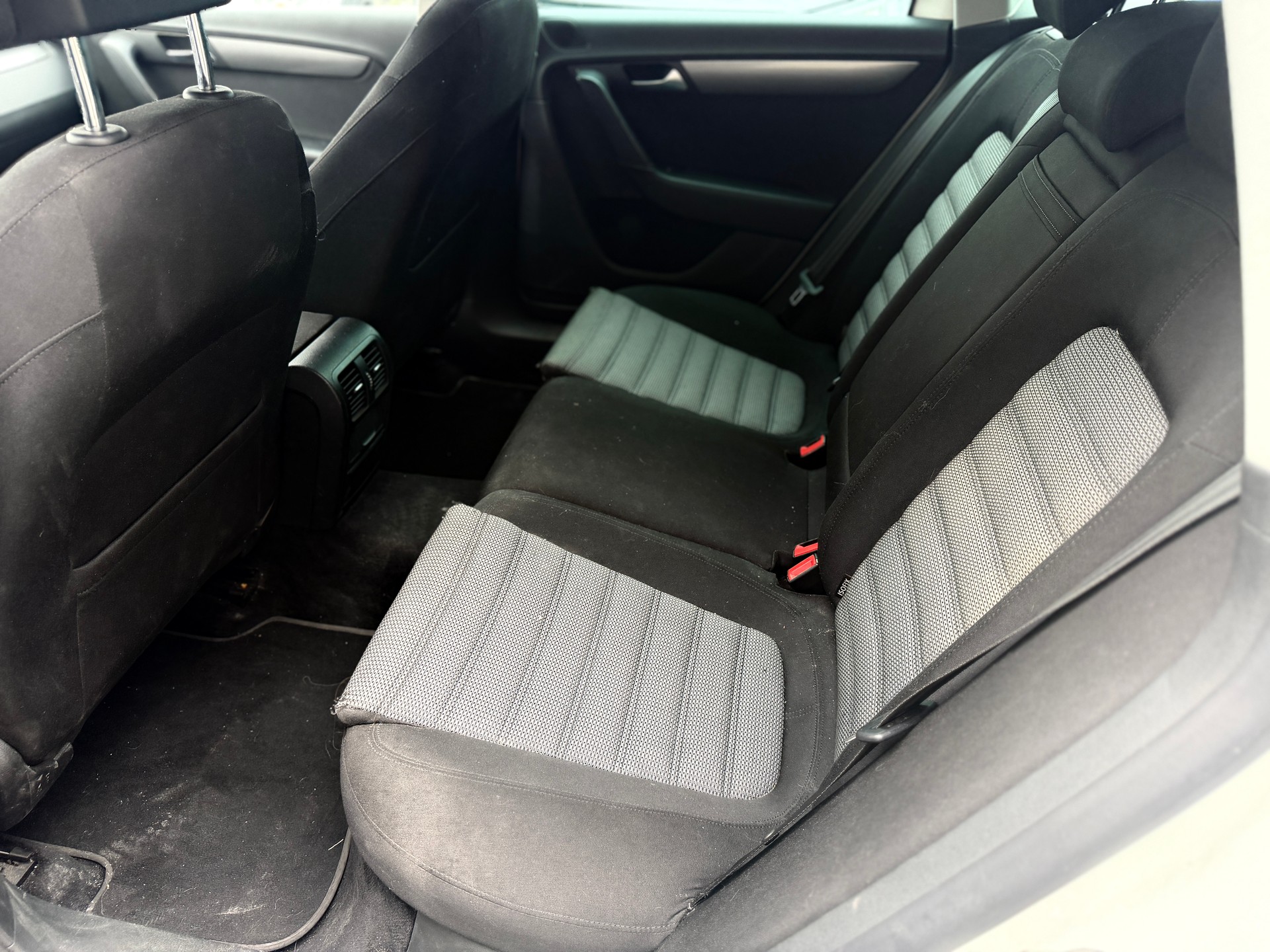 VW Passat Variant 1.8 TSI Comfortline DSG-image-6