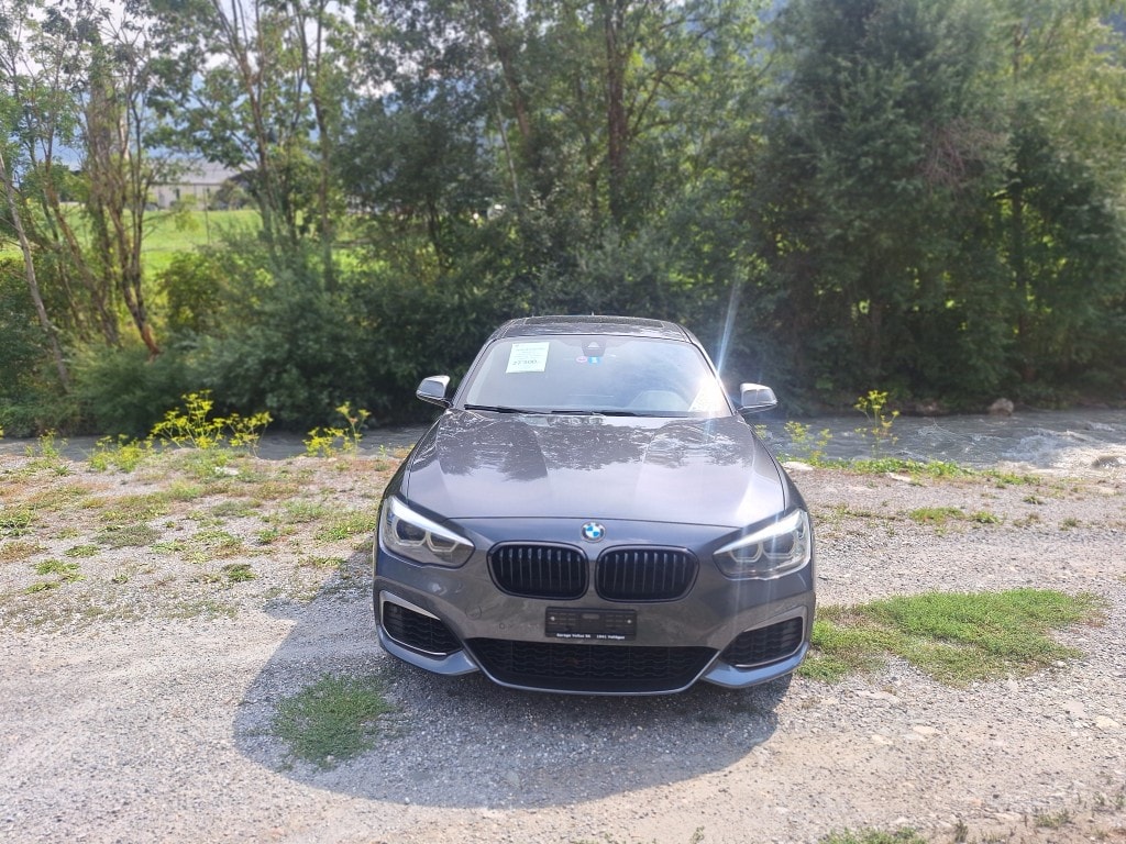 BMW M140i xDrive-image-3