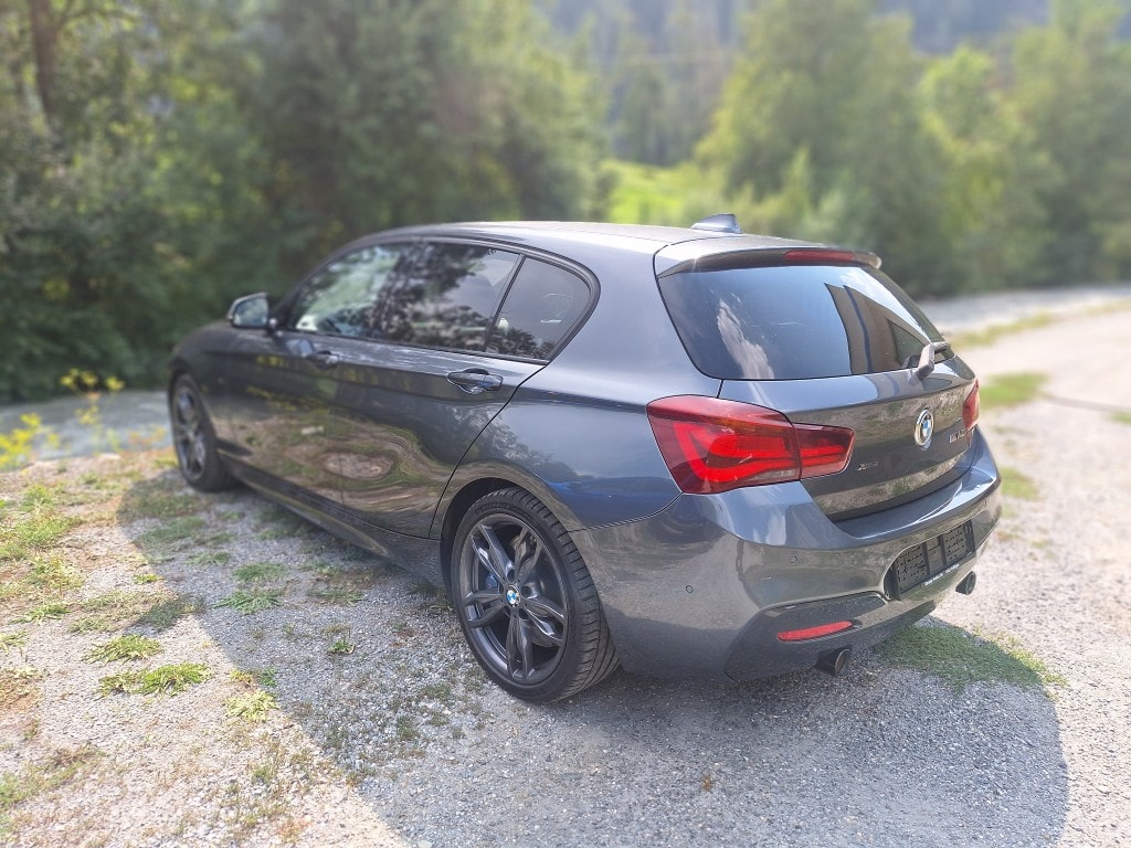 BMW M140i xDrive-image-6