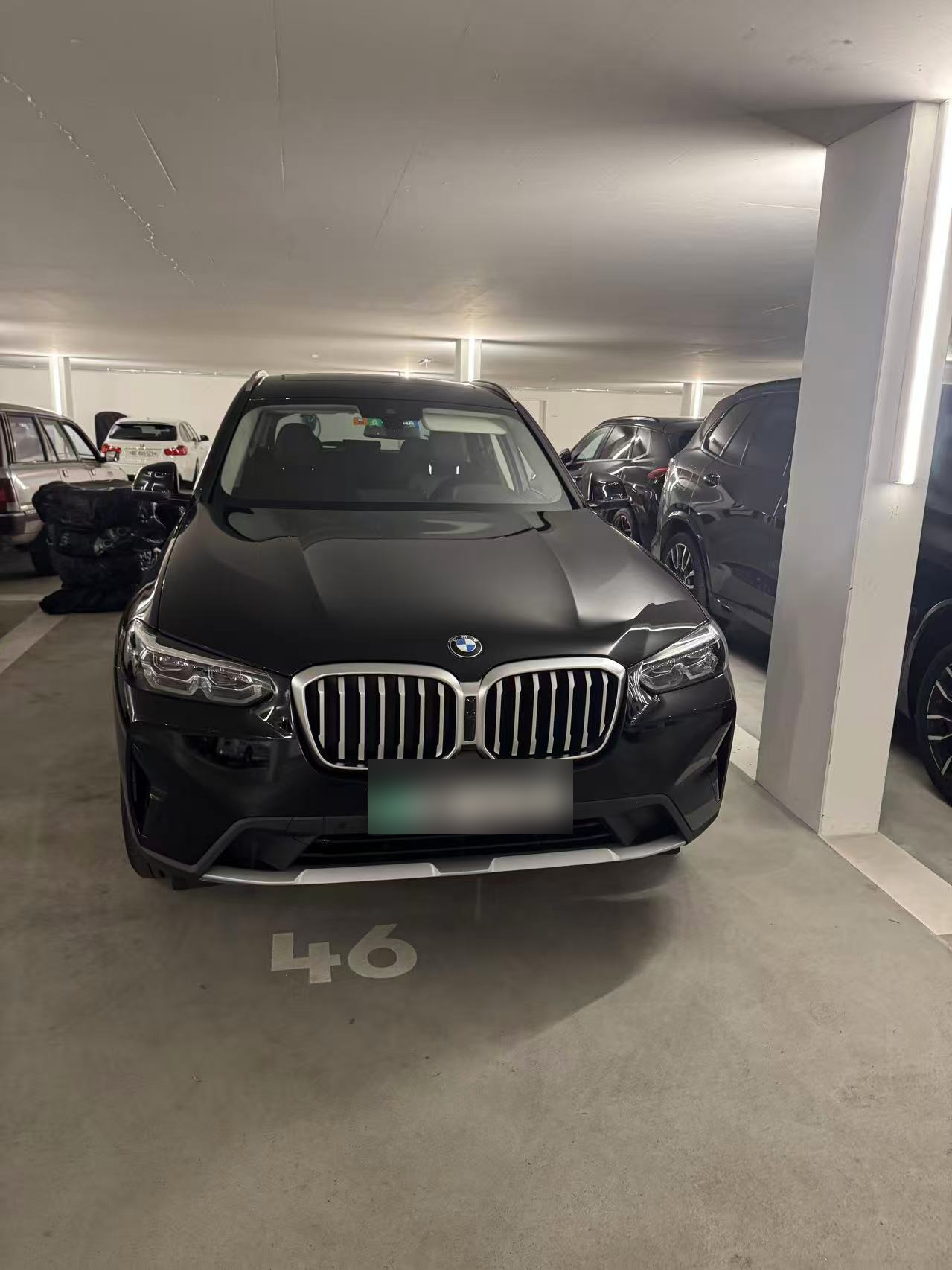 BMW 20i xDrive-image-0