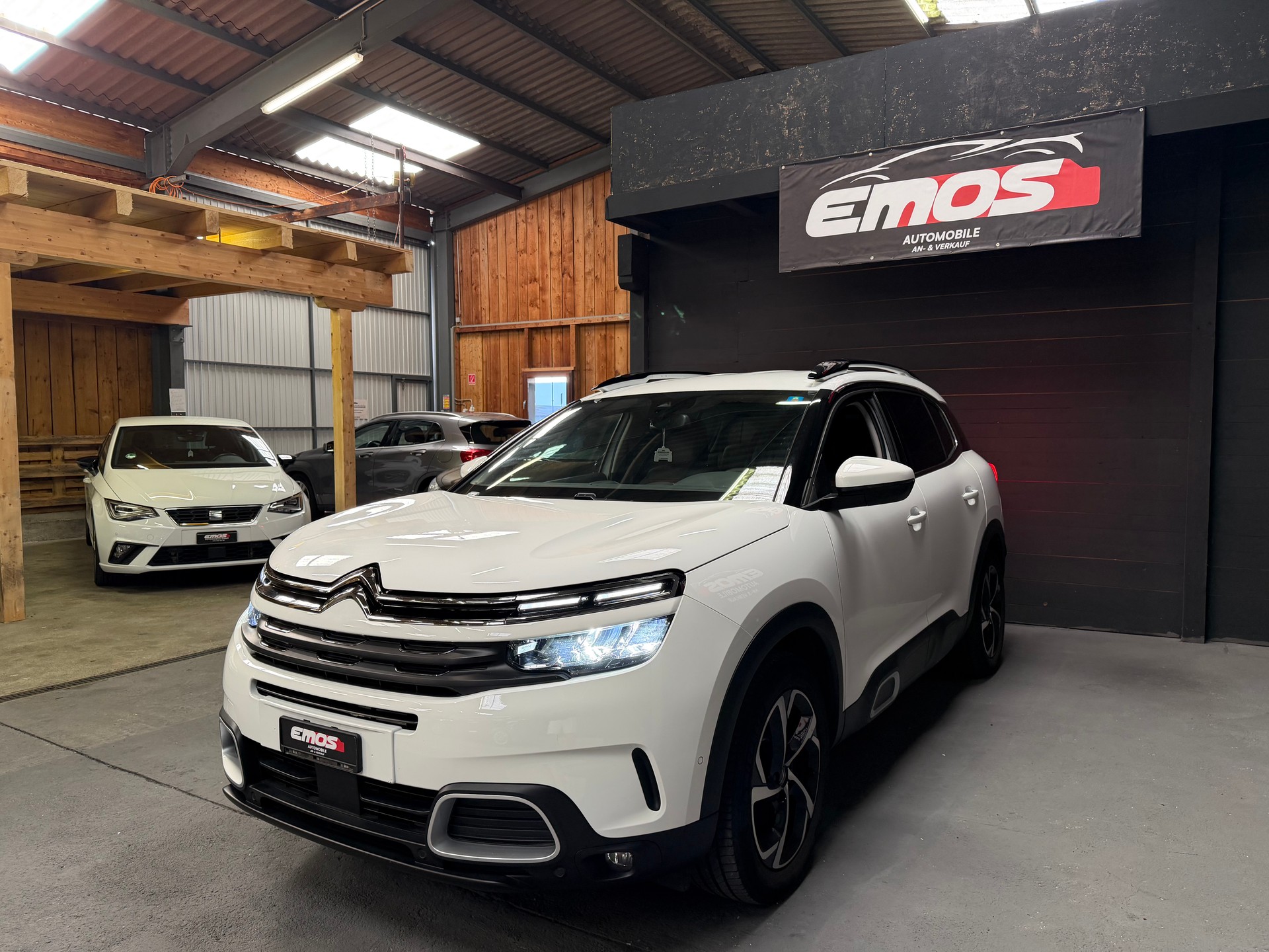 CITROEN C5 Aircross 1.5 BlueHD Feel Pack EAT8-image-2