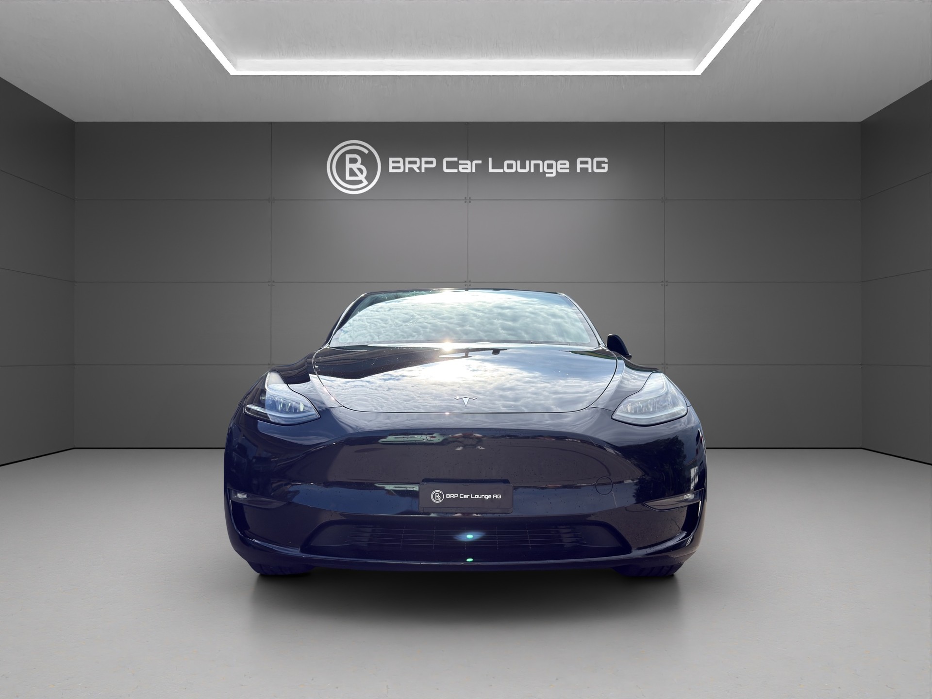 TESLA Model Y Long Range-image-8