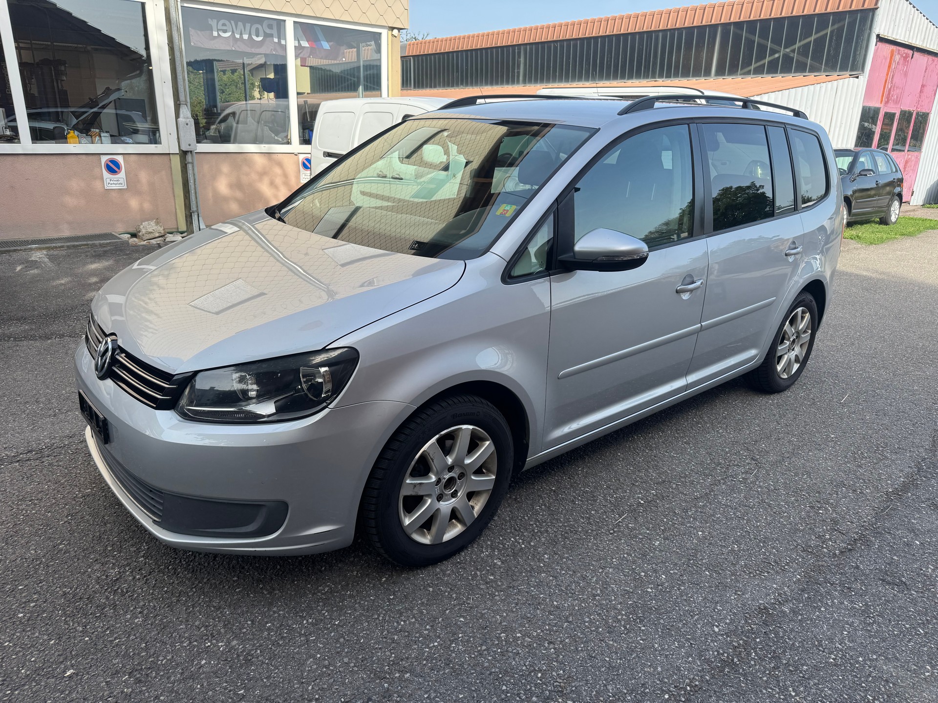 VW Touran 1.6 TDI Comfortline DSG-image-0