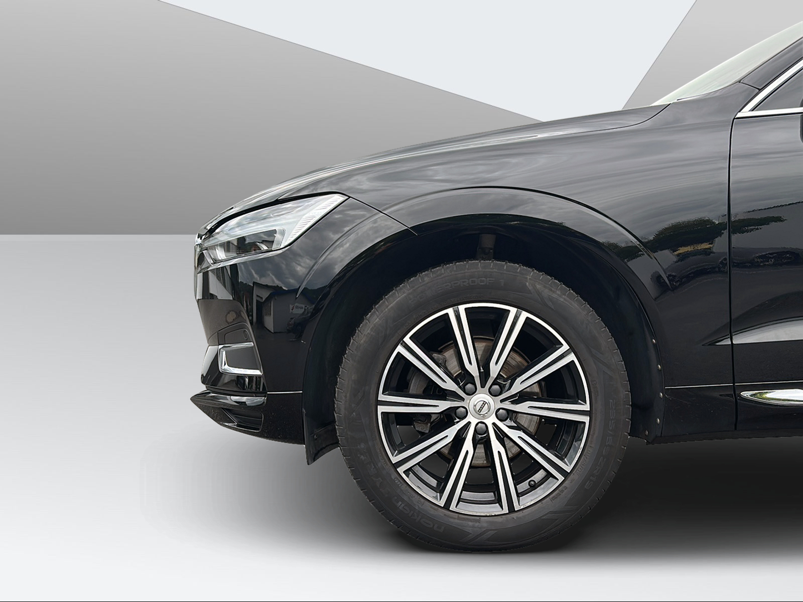 VOLVO XC60 2.0 D4 Inscription AWD-image-8